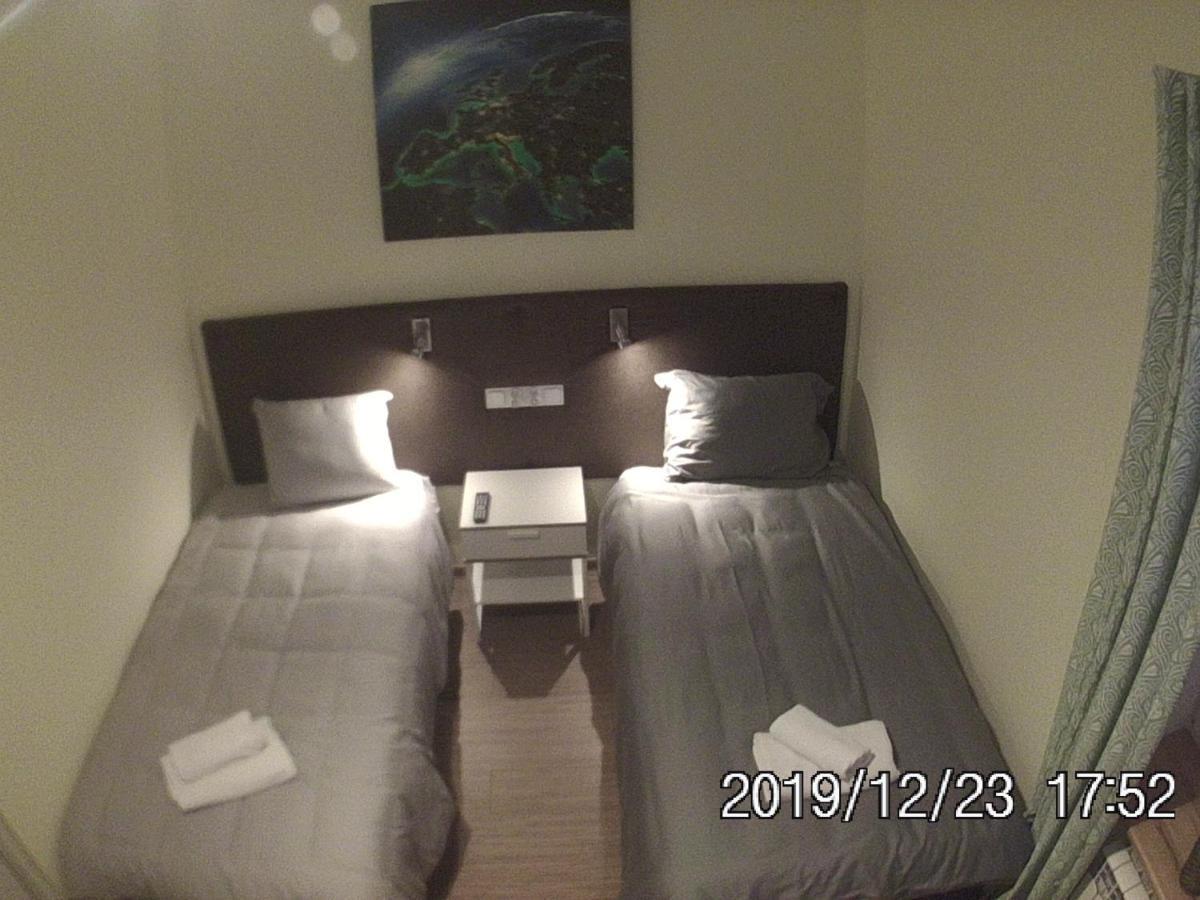 Rent0Nline Brwinow Rooms Dış mekan fotoğraf
